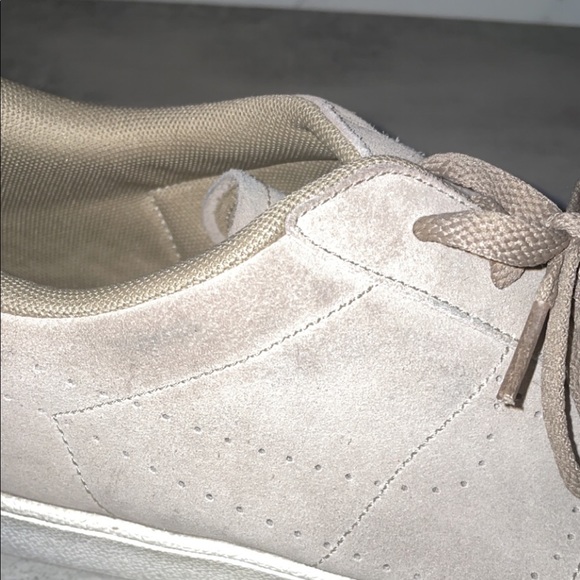 MENS Tan Nike Suede Shoes - Picture 6 of 12